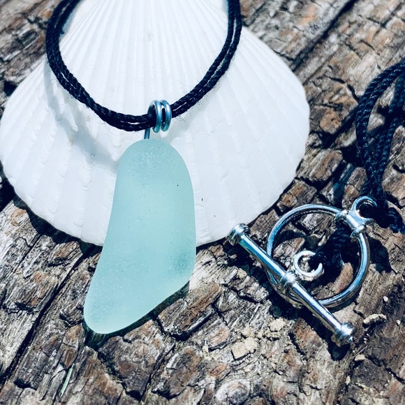 Jewelry - 🐳 3/$20 Ocean Abyss Seaglass Choker